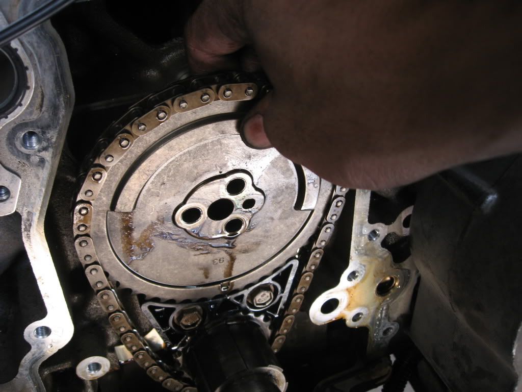 How to replace Cam Bolts and Timing Chain Page 4 Chevy Trailblazer